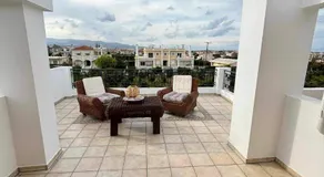 LOFT HOUSE - Image 4