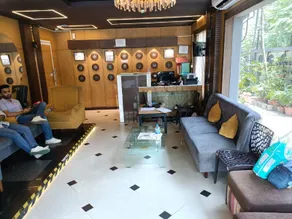 Hotel Mayfair Tower - Image 5