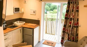 Deers Leap, A modern new personal double bedroom holiday let in The Forest Of Dean - Image 3