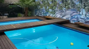 AT BLACK WOOD GUEST HOUSE  - Image 4