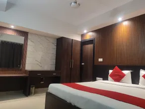 Hotel Shelter- 150 M From Lucknow Railway Station - Image 3