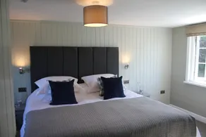 The Five Pilchards Inn - Image 2