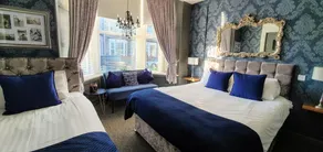 Clifton Guest House - Image 2