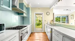 Sparkling Family Friendly Gem in Leafy Donvale - Image 4