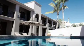 2 Modern Twin Suites in Exclusive Boutique Hotel - Image 3