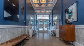 Landing Spectacular Studio in Downtown New Haven - Image 4