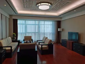 Super 8 (Weifang railway station store) - Image 4