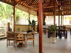 Ijen Resto Banyuwangi Guest House - Image 2