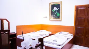 Huli Panzio - Image 5