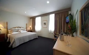 Delany Hotel - Image 3
