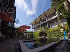 102 Residence - Image 4