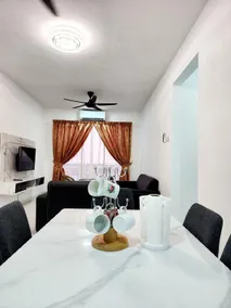 Malacca homestay by Define Suite 2215 - Image 2