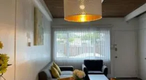 Bright and Modern 2BR with Parking - Image 5