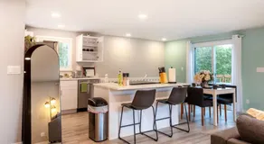 Modern 5BR 3BA Remodeled Home with BBQ Backyard - Image 5