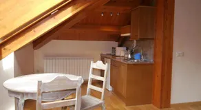 Villa Russell Hotel&Apartments - Image 5