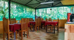 D signature Homestay By Lexstays - Image 4