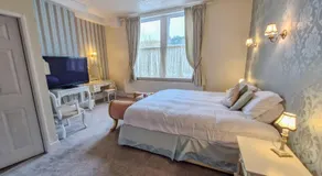 Wharton Arms Hotel - Image 5