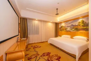 Vienna Hotel Guangdong Shanwei Luhe - Image 4