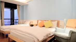 Liu House - Image 2