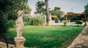 Private Villa - Image 2
