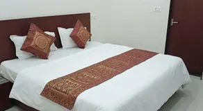 Avadh Garden Marriage Lawn & Guest House - Image 2