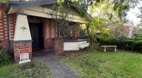 Spacious Private Room in Mckinnon 3 min to Train Station, Cafes and close to Monash Uni - Image 4