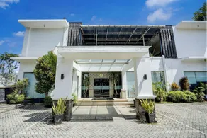Dancenter Bunda Hotel - Image 4
