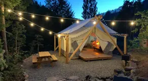 Umpqua's Last Resort - Wilderness Cabins, RV Park & Glamping - Image 5