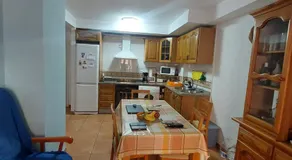 Bajo Gui - Image 2