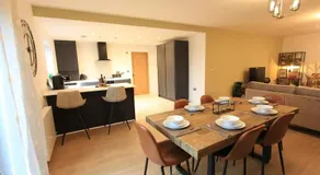 Cabot Mews Apartment 8 - Image 5