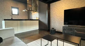 Luxury Loft - Image 2