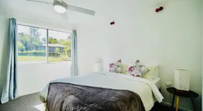 Tri Living with Coastal Views Tamborine Mountain - Image 2