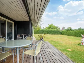 6 person holiday home in Juelsminde - Image 3