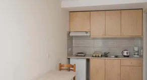 Sunset Apartments - Image 4