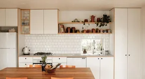 Eco Shipping Container Home - Image 3