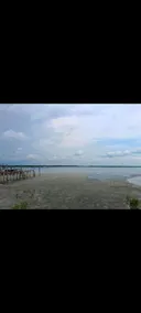 Beach view good place to relax - Image 3