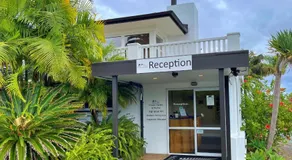 Kerigold Secluded Chalets Motel - Image 4