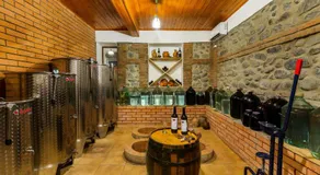 Guest House Gardenia & Wine Cellar - Image 3