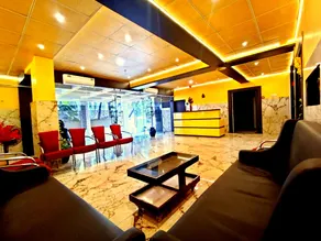 Hotel Dev Inn Somnath - Image 2