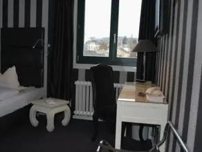 Villa Klemm Boutique Hotel - Wiesbaden City - Image 2