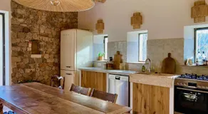 Maison à Aix en provence au pied de la Sainte Victoire - Image 4