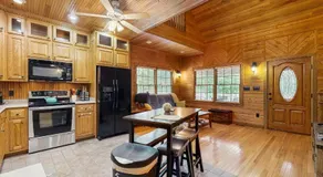 The Cozy Cabin on Lake Gaston - Image 3