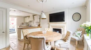 Kinnerton Street by onefinestay - Image 3