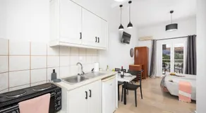 Kosmas Apartments - Image 3