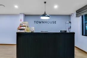 OYO Townhouse 611 Welcome Inn - Image 4