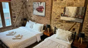 Ionia rooms - Image 2