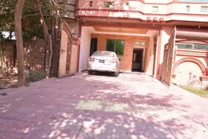 Redbury Guesthouse - Image 3