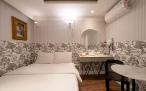 Hotel Le'O - Image 2