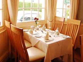 The Moelwyn Hotel & Restaurant - Image 5