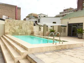 Urban Oasis at The Square - Image 5